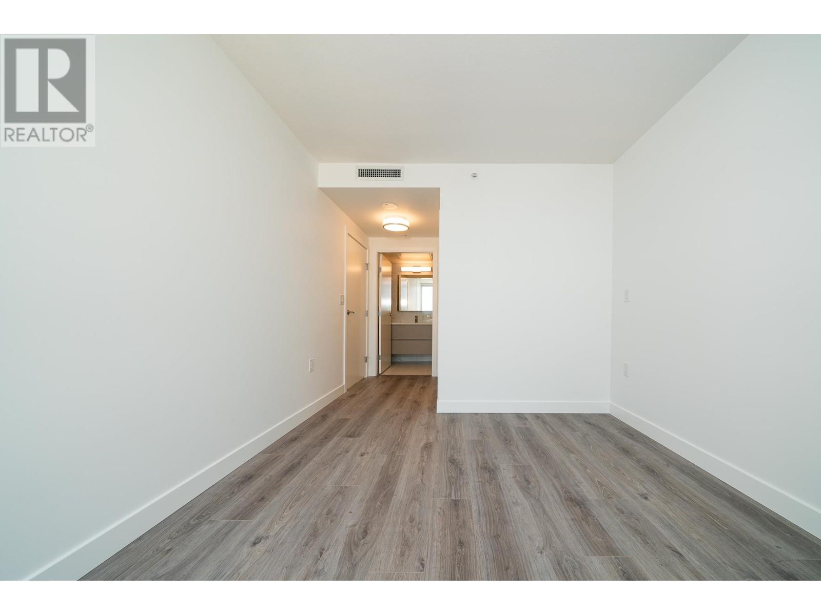2002 8188 Fraser Street, Vancouver, British Columbia  V5X 0J8 - Photo 13 - R2884450