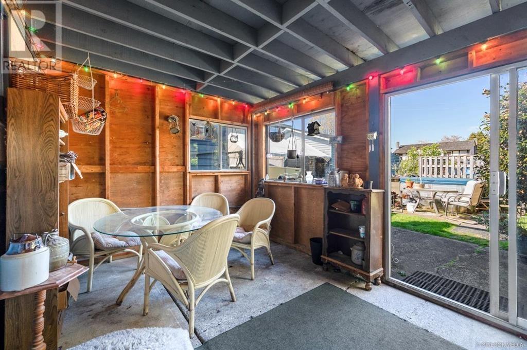 Listing Picture 13 of 15 : 7491 MONTANA ROAD, Richmond / 烈治文 - 魯藝地產 Yvonne Lu Group - MLS Medallion Club Member