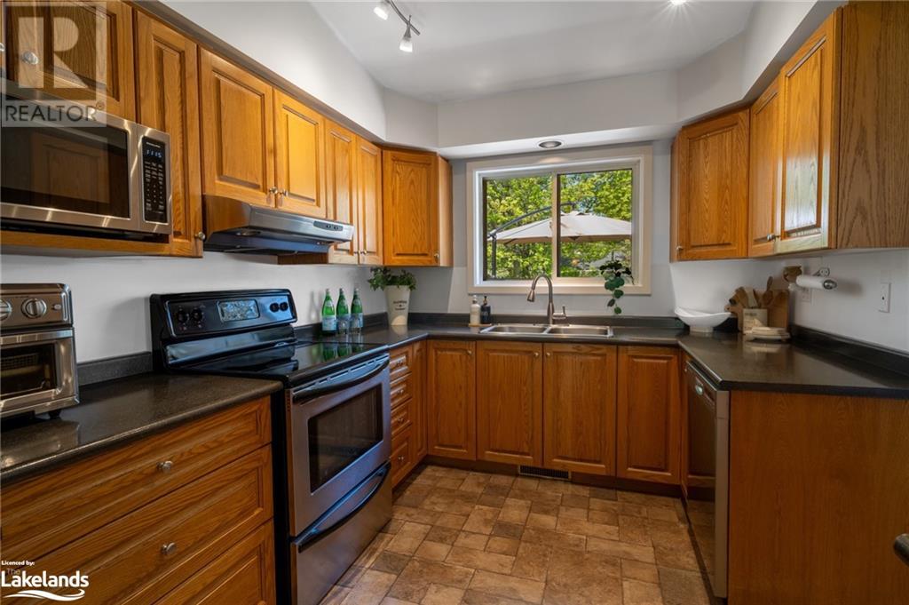 26 Sellens Avenue, Bracebridge, Ontario  P1L 1R3 - Photo 13 - 40585660