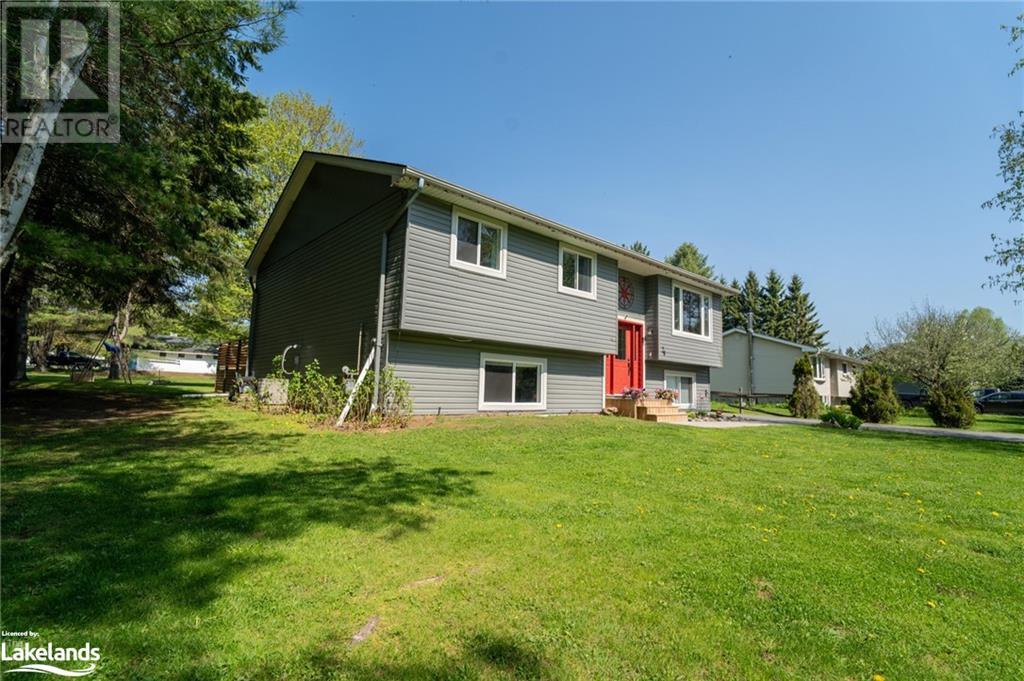 26 Sellens Avenue, Bracebridge, Ontario  P1L 1R3 - Photo 4 - 40585660