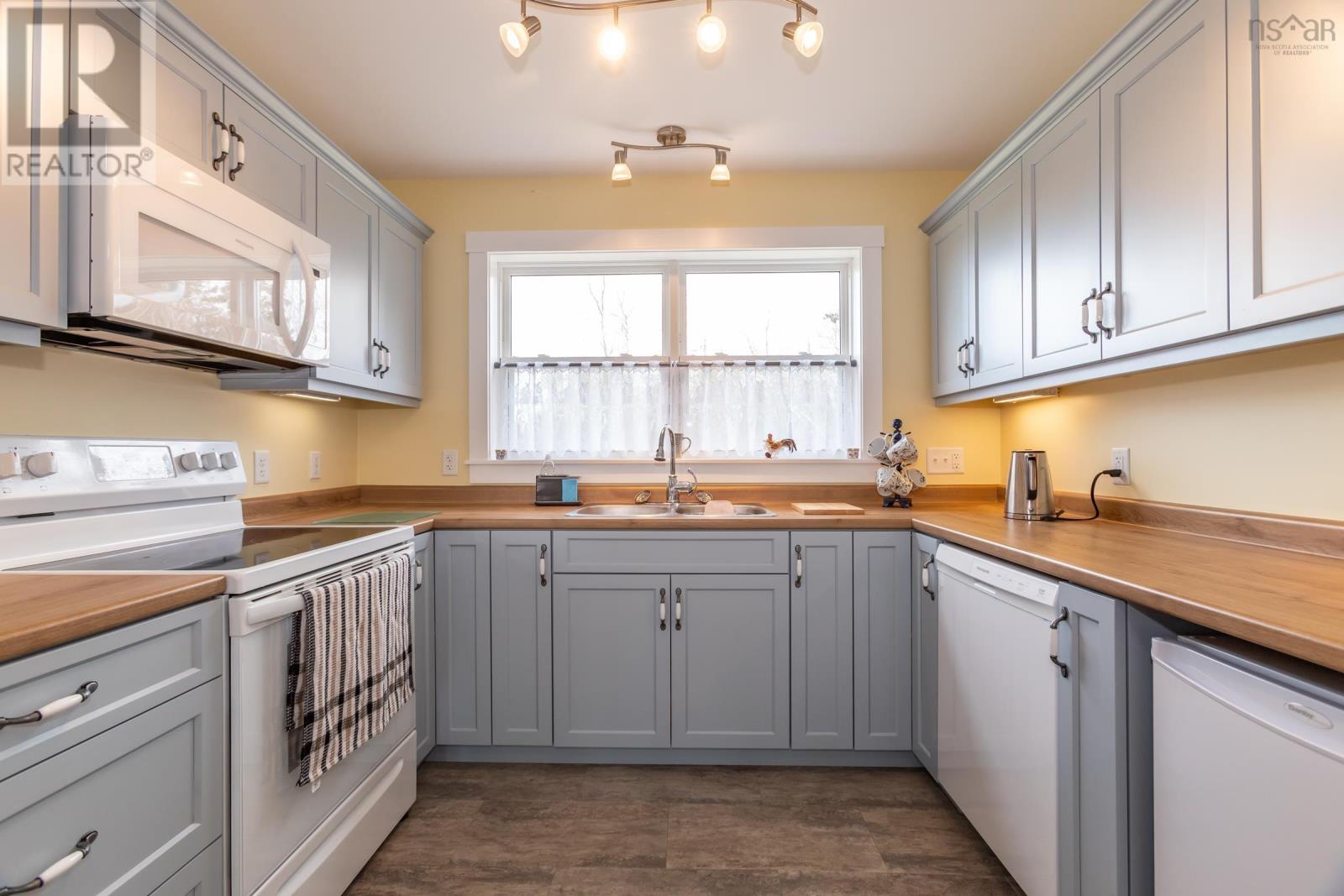 7295 Shore Road, Phinneys Cove, Nova Scotia  B0S 1L0 - Photo 19 - 202410516