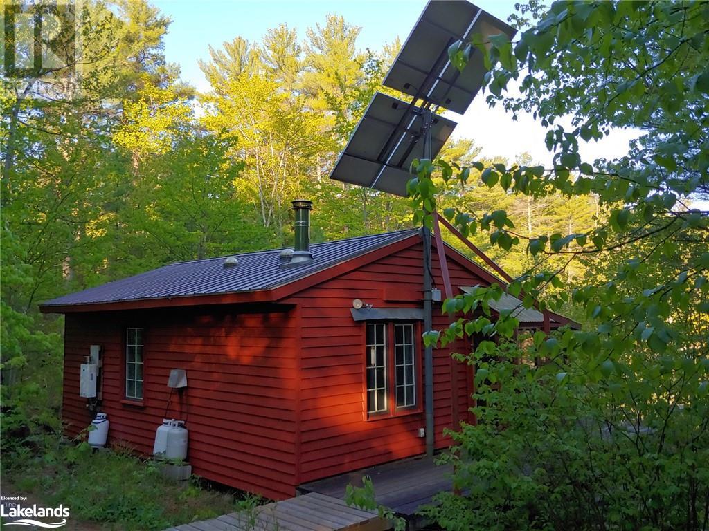 1700 CLEAR LAKE Road (40591098) Thornbury Real Estate