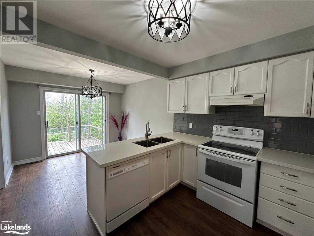 62 Arthur Avenue, Barrie, Ontario  L4M 6H5 - Photo 5 - 40591390