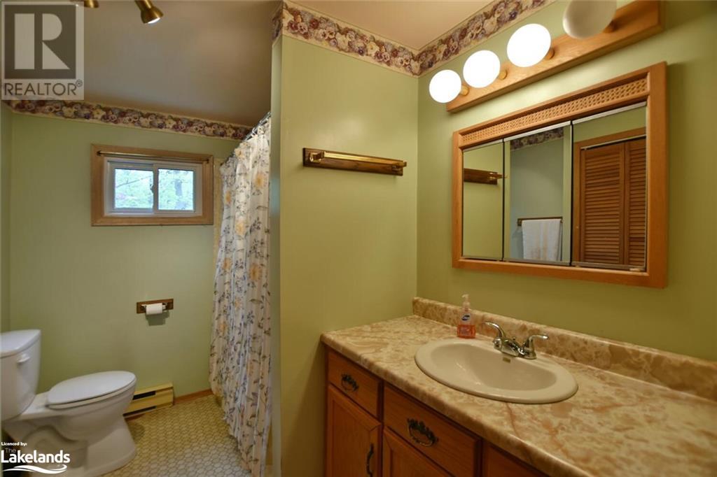 76 32nd Street S, Wasaga Beach, Ontario  L9Z 2S5 - Photo 7 - 40591271