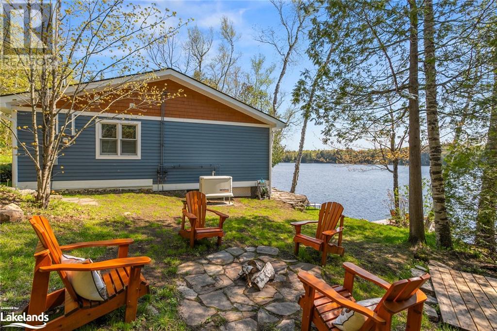 2451 Limberlost Road, Huntsville, Ontario  P1H 2J6 - Photo 3 - 40580255