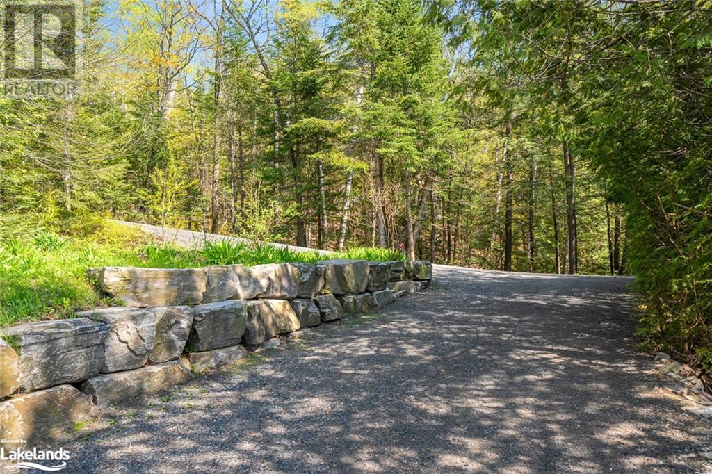 2451 Limberlost Road, Huntsville, Ontario  P1H 2J6 - Photo 7 - 40580255