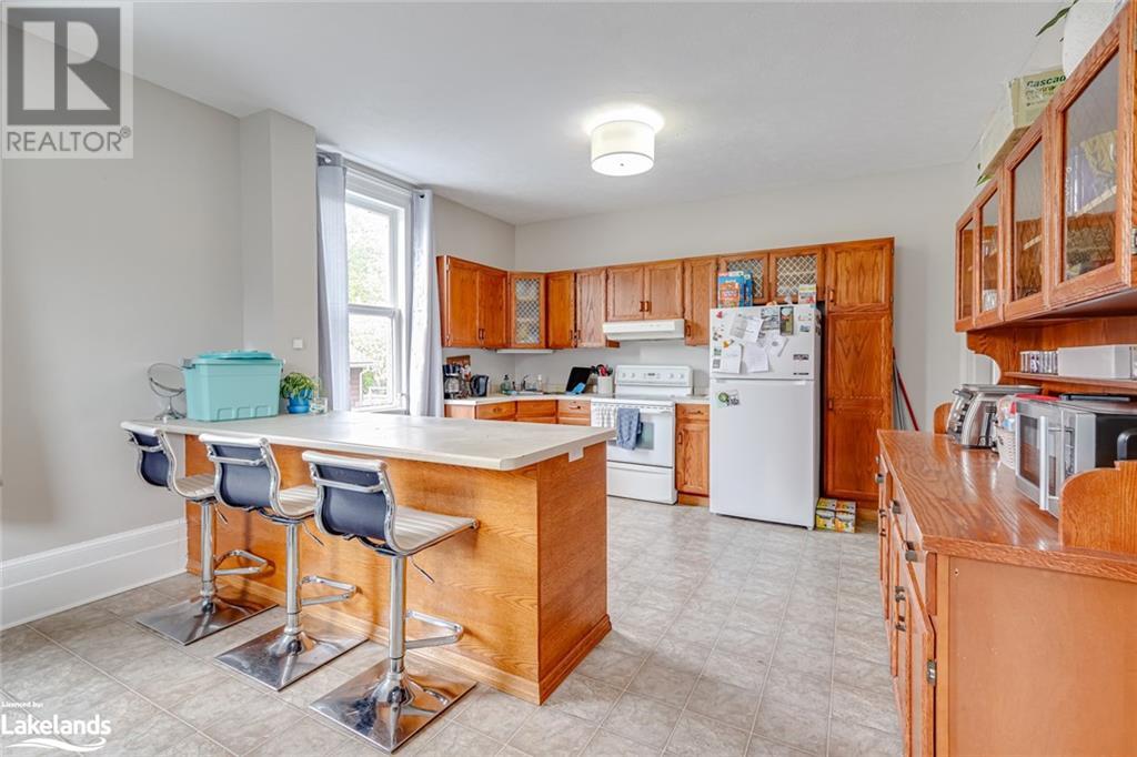 682 8th Street, Owen Sound, Ontario  N4K 1L8 - Photo 10 - 40589789