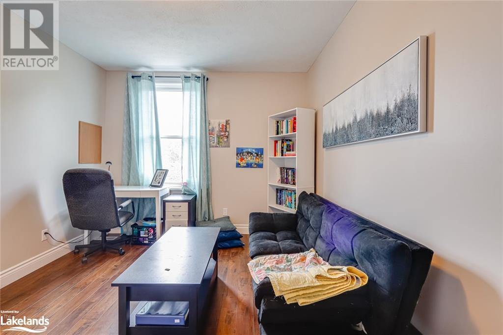 682 8th Street, Owen Sound, Ontario  N4K 1L8 - Photo 19 - 40589789