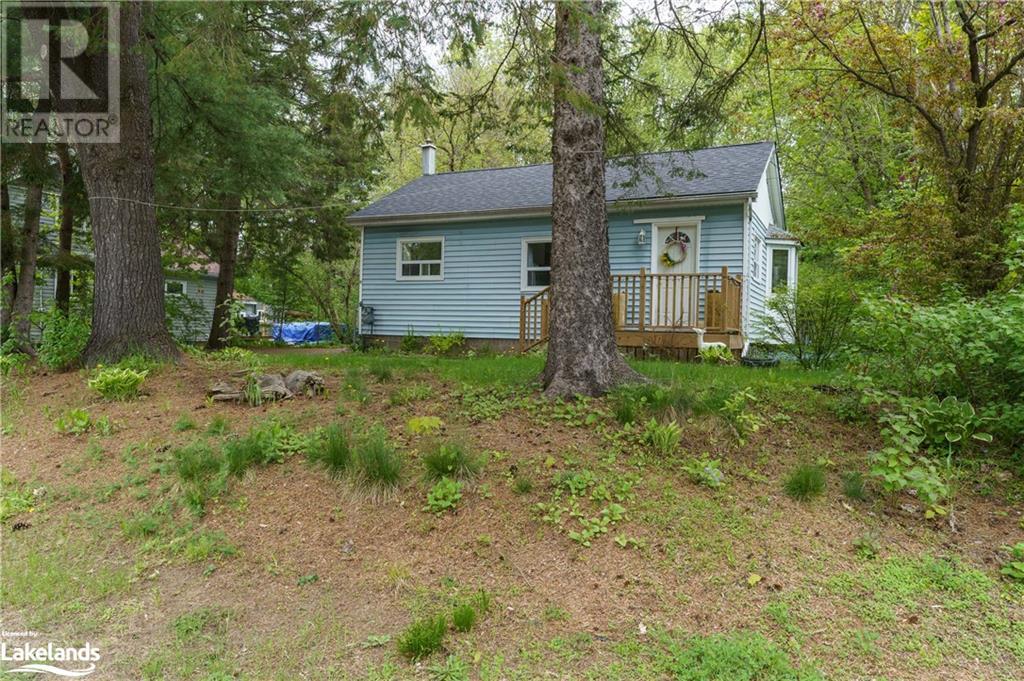 31 Ewing Street, Bracebridge, Ontario  P1L 1C6 - Photo 2 - 40591402