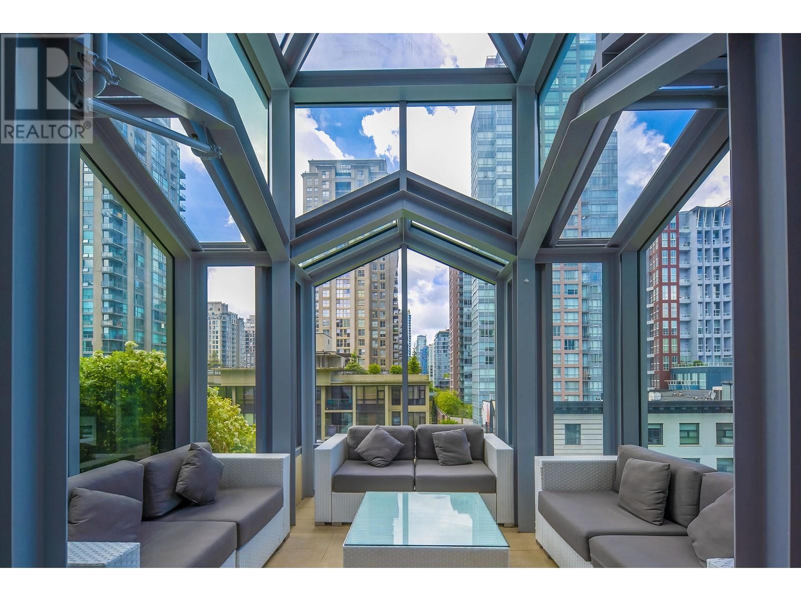 Property at 1703 535 SMITHE STREET image 3