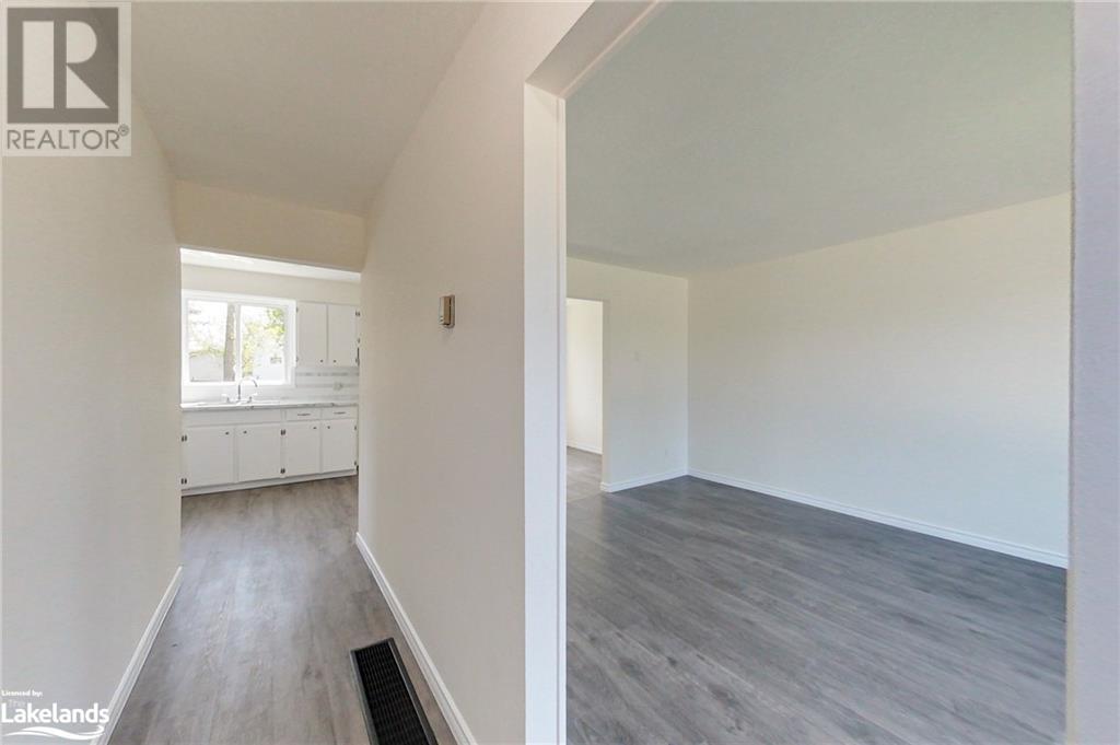 61 Gibbard Crescent, Collingwood, Ontario  L9Y 2B9 - Photo 7 - 40591692