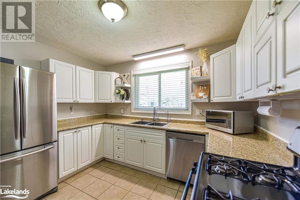 2a Wallis Street, Oro-Medonte, Ontario  L3V 8N9 - Photo 6 - 40588007