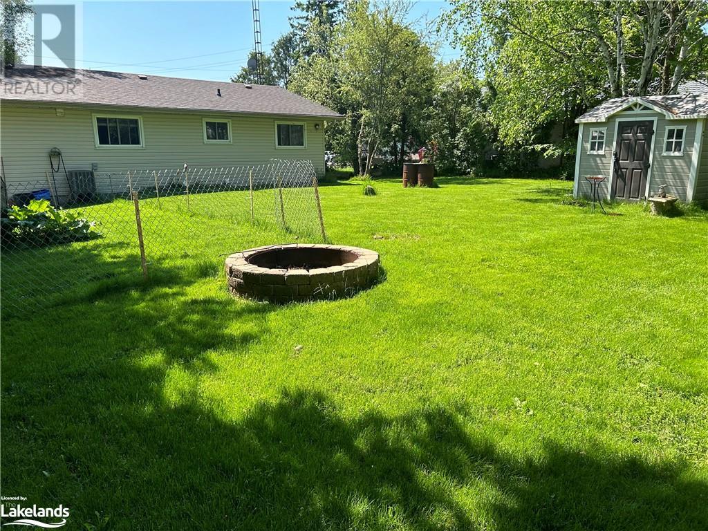 2a Wallis Street, Oro-Medonte, Ontario  L3V 8N9 - Photo 3 - 40588007