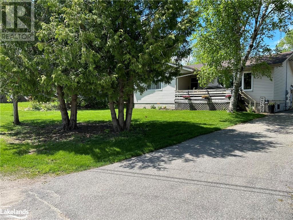 2a Wallis Street, Oro-Medonte, Ontario  L3V 8N9 - Photo 2 - 40588007