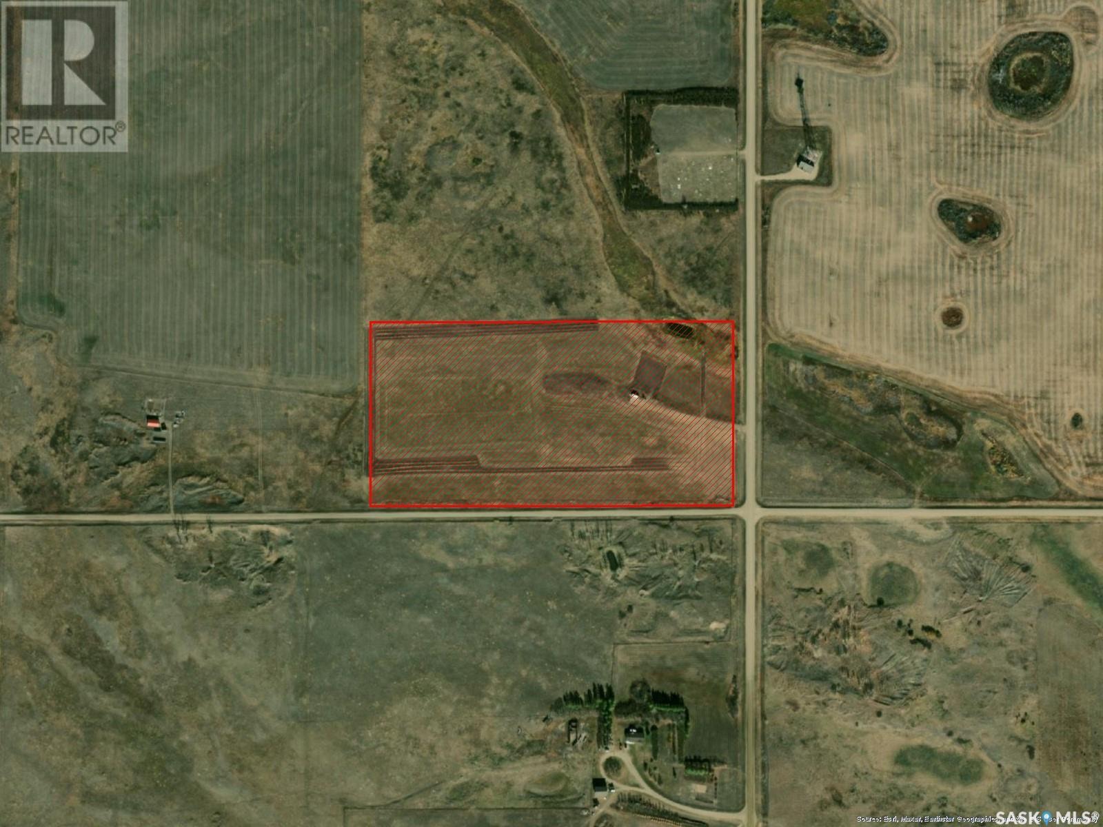 19.8 acres on Findlater outskirts, dufferin rm no. 190, Saskatchewan