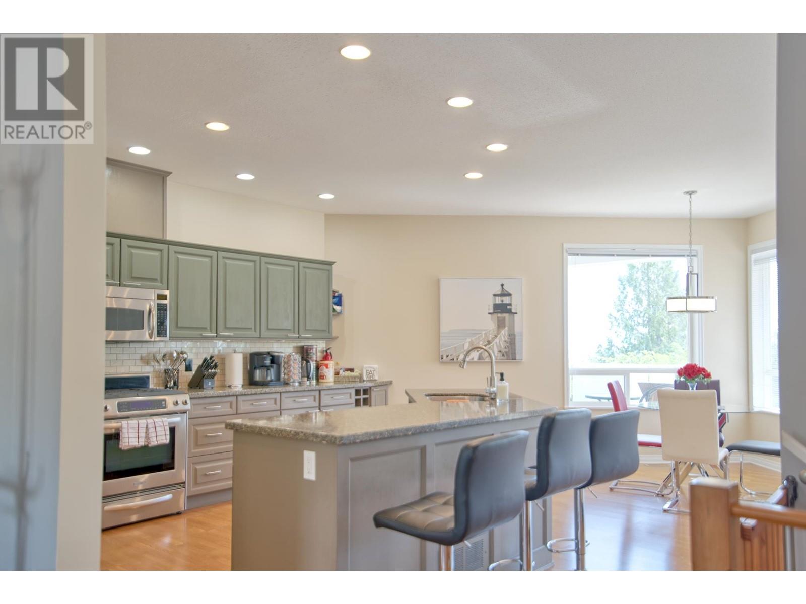 6169 Mika Road, Sechelt, British Columbia  V0N 3A7 - Photo 12 - R2884550
