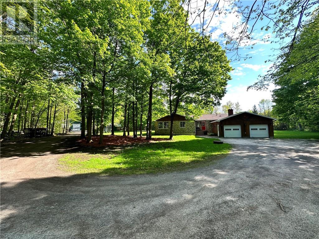 18700 County Road 24 Road, Dunvegan, Ontario  K0C 1J0 - Photo 2 - 1392204