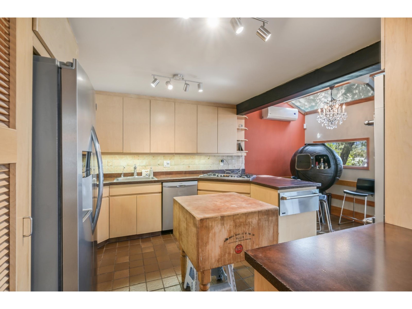 661 Lakeview Road, Windermere, British Columbia  V0A 1K3 - Photo 19 - 2477096