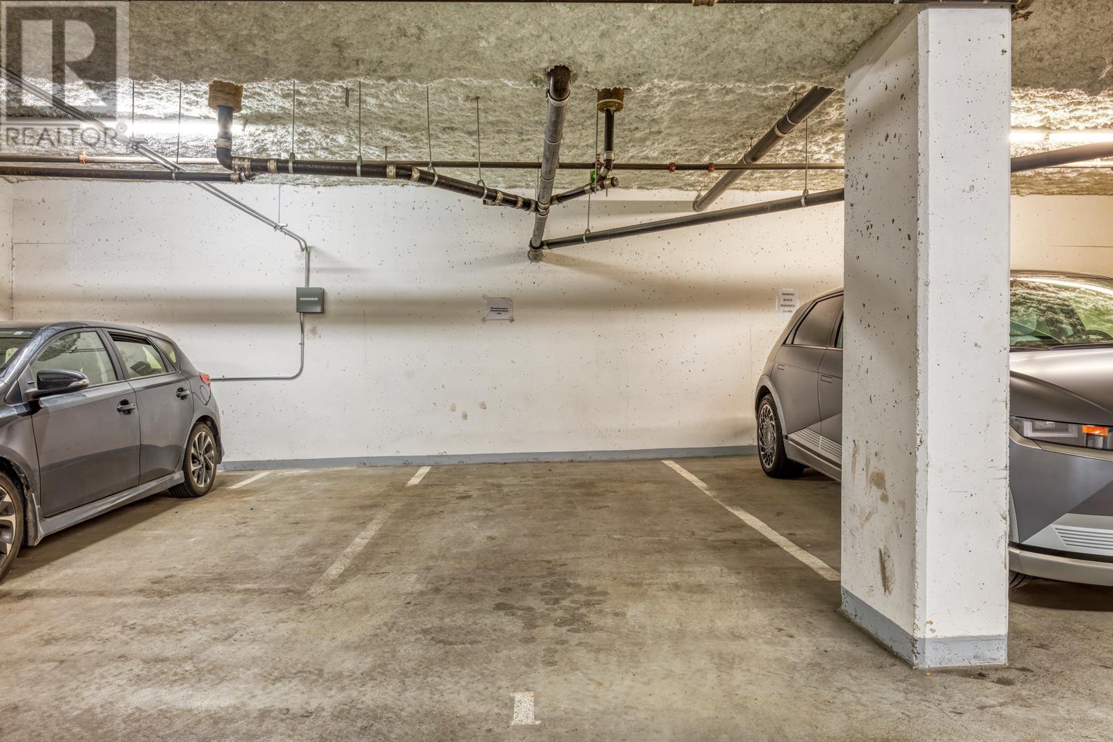1219 Kingsway Street, Vancouver, British Columbia  V5V 3E2 - Photo 10 - C8060123