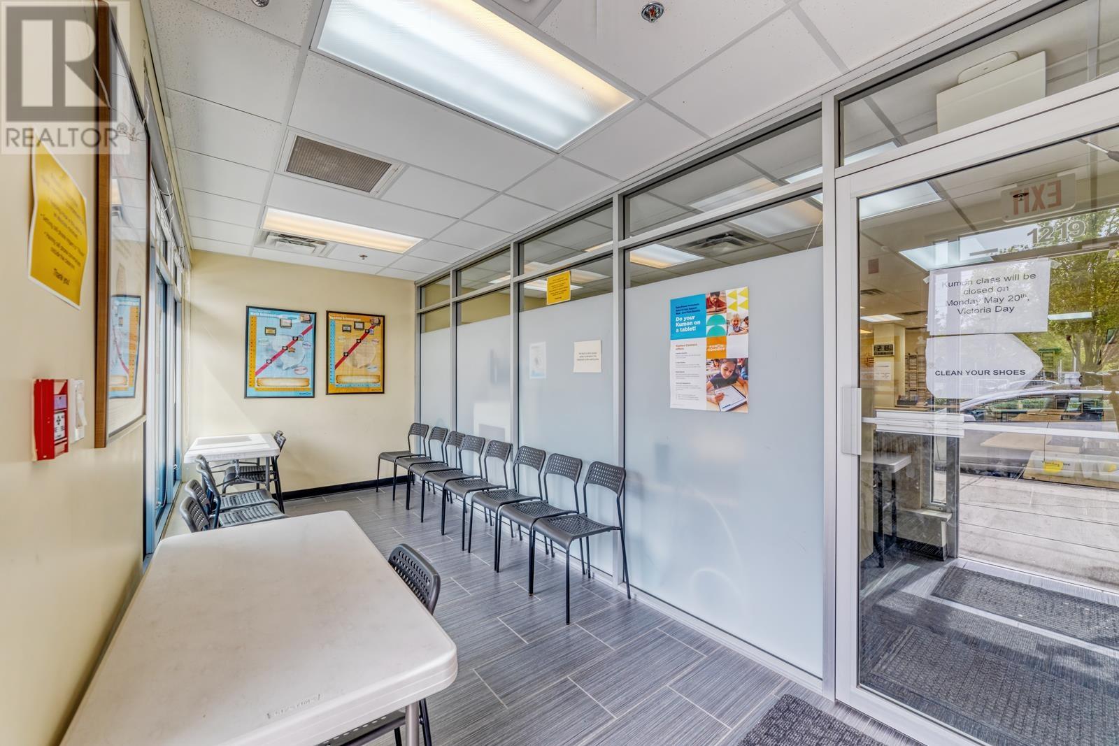 1219 Kingsway Street, Vancouver, British Columbia  V5V 3E2 - Photo 4 - C8060123