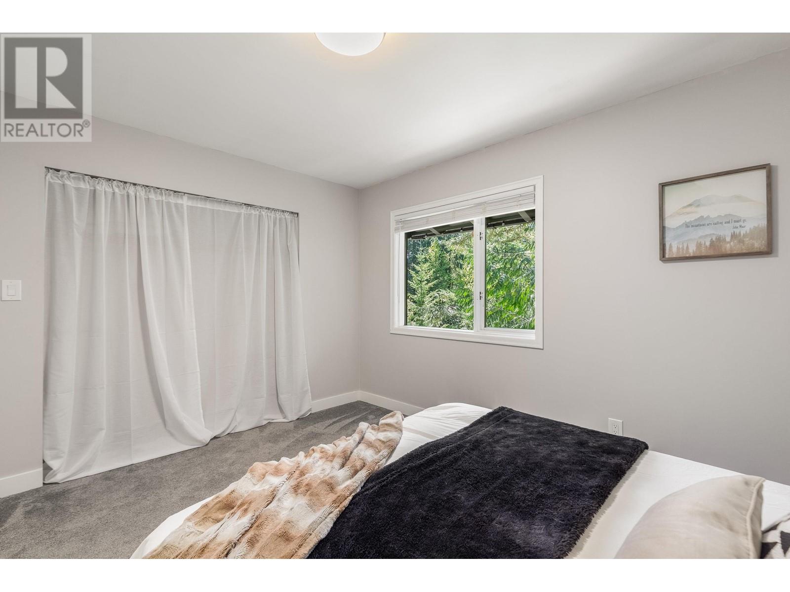 8636 Lakewood Court, Whistler, British Columbia  V8E 0G1 - Photo 21 - R2884602