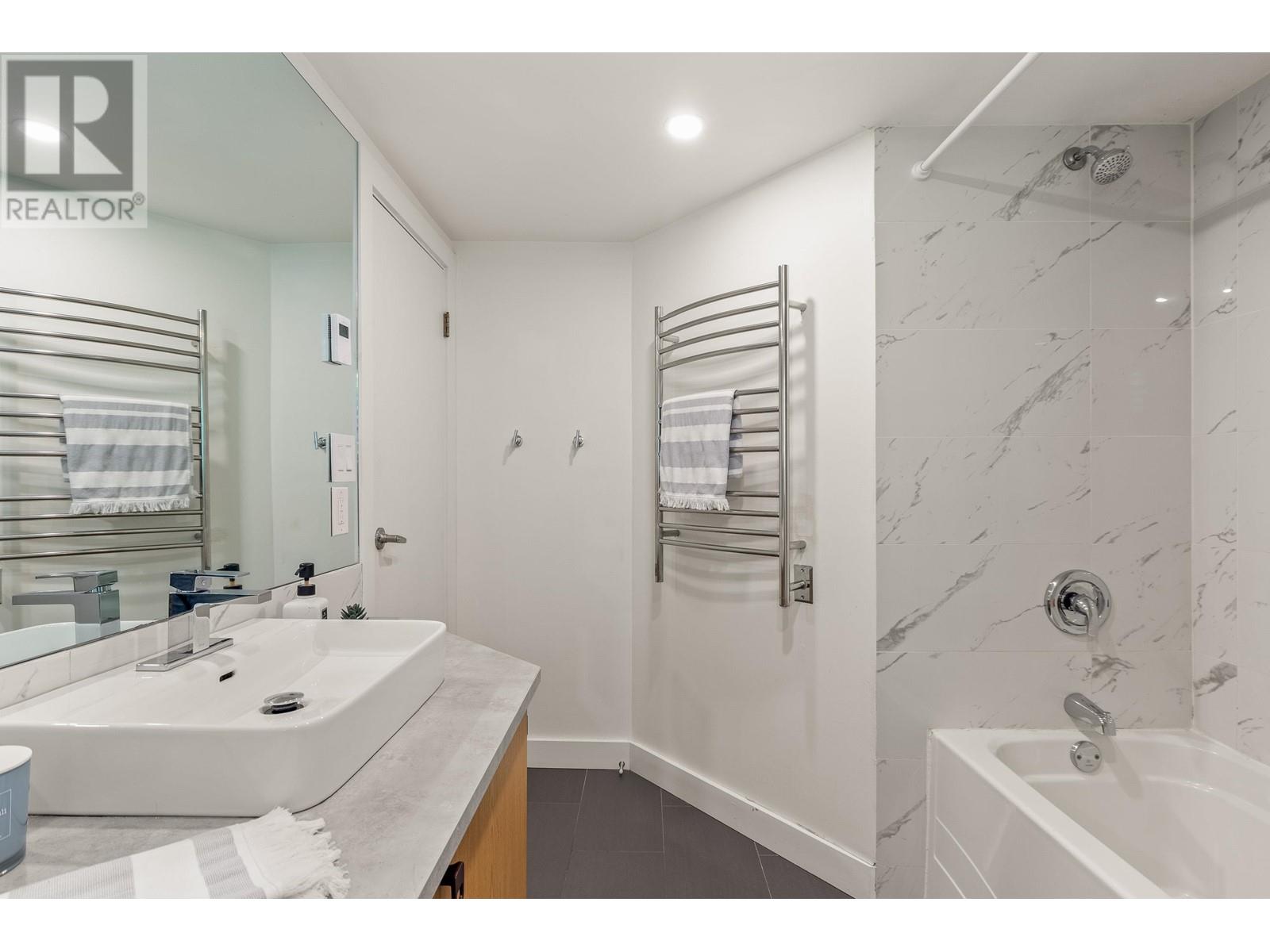 8636 Lakewood Court, Whistler, British Columbia  V8E 0G1 - Photo 31 - R2884602