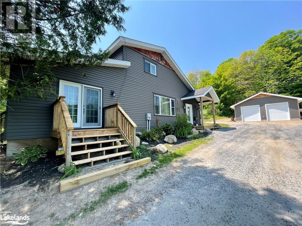 1067 North Mary Lake Road, Huntsville, Ontario  P1H 2J3 - Photo 3 - 40590876