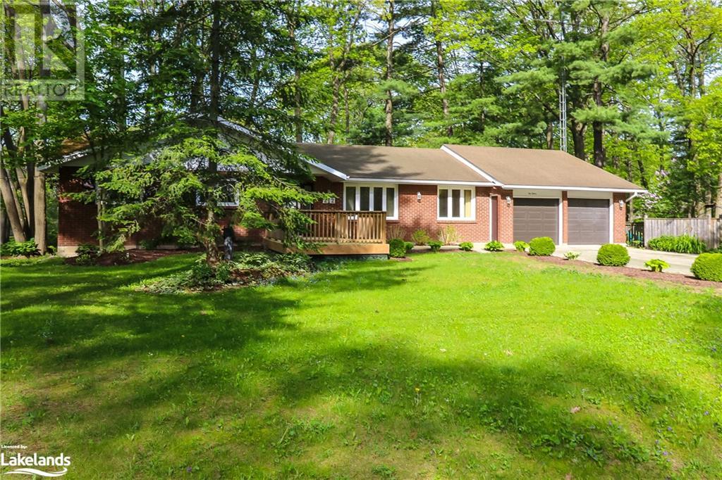 212 39th Street S, Wasaga Beach, Ontario  L9Z 1S3 - Photo 2 - 40591059
