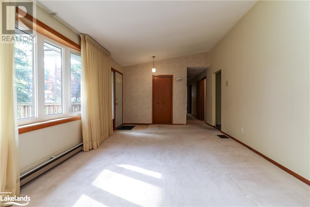 212 39th Street S, Wasaga Beach, Ontario  L9Z 1S3 - Photo 6 - 40591059