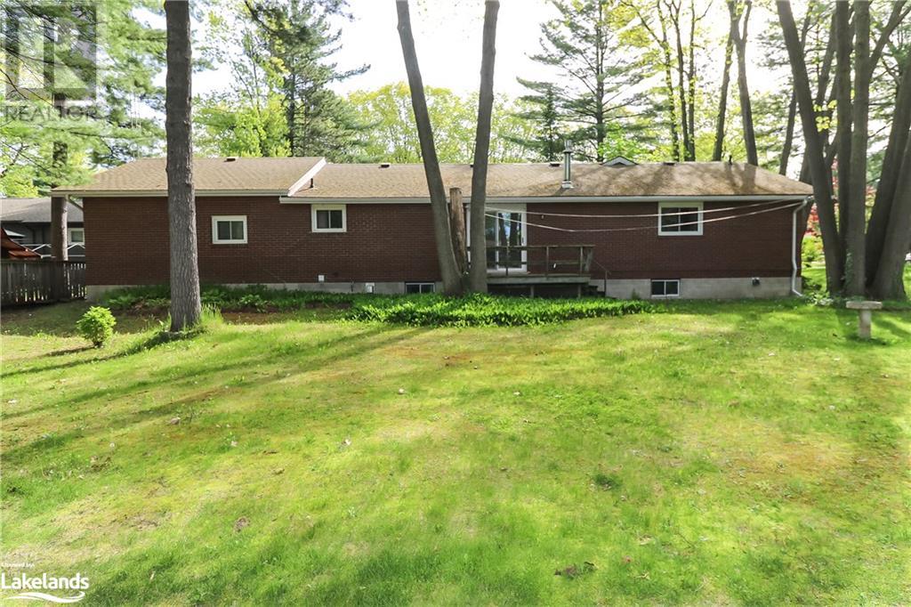212 39th Street S, Wasaga Beach, Ontario  L9Z 1S3 - Photo 43 - 40591059