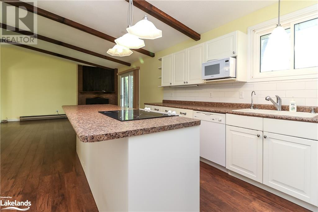212 39th Street S, Wasaga Beach, Ontario  L9Z 1S3 - Photo 14 - 40591059