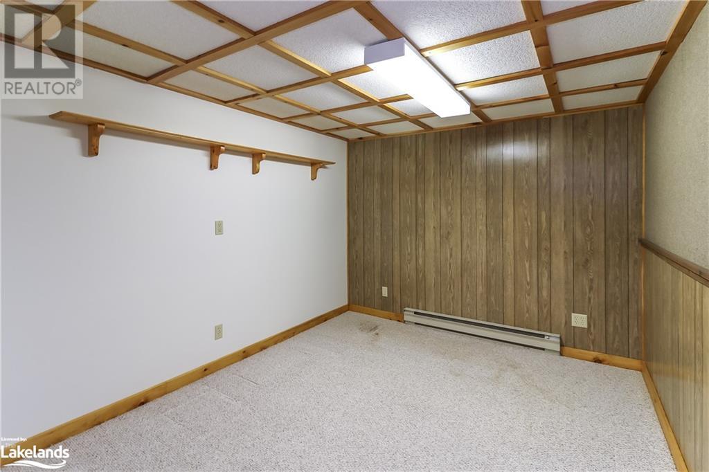 212 39th Street S, Wasaga Beach, Ontario  L9Z 1S3 - Photo 36 - 40591059