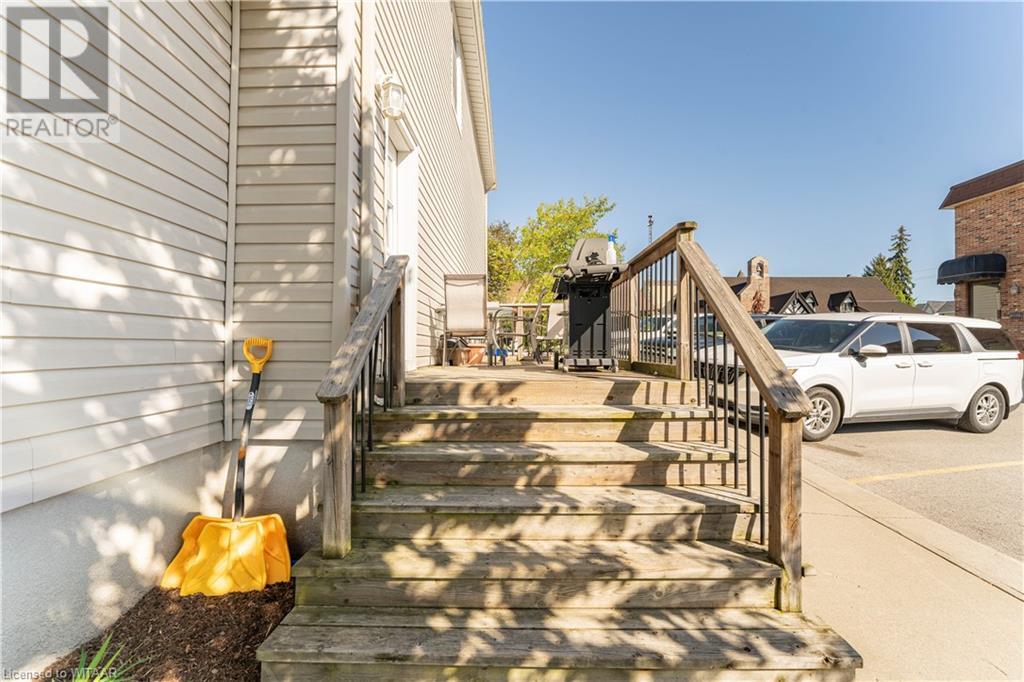 49 Brock Street W, Tillsonburg, Ontario  N4G 2A4 - Photo 5 - 40591798