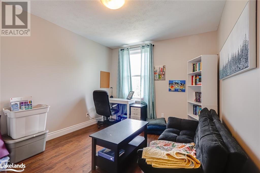 682 8th Street, Owen Sound, Ontario  N4K 1L8 - Photo 18 - 40591567