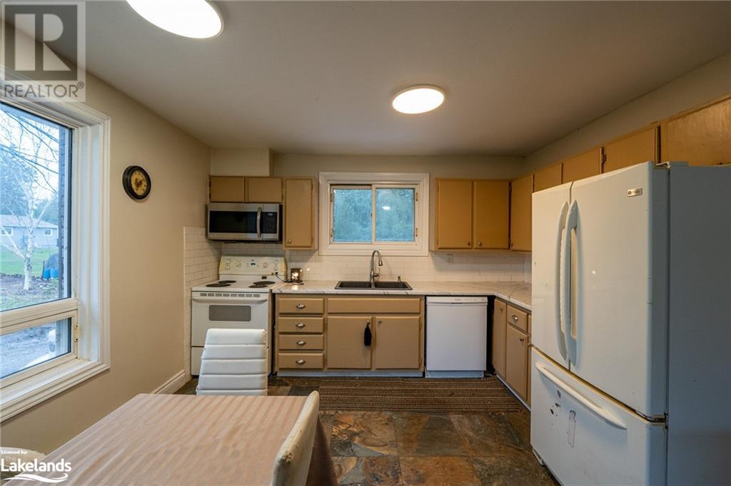10 Cockburn Street, Norland, Ontario  K0M 2L0 - Photo 11 - 40590983