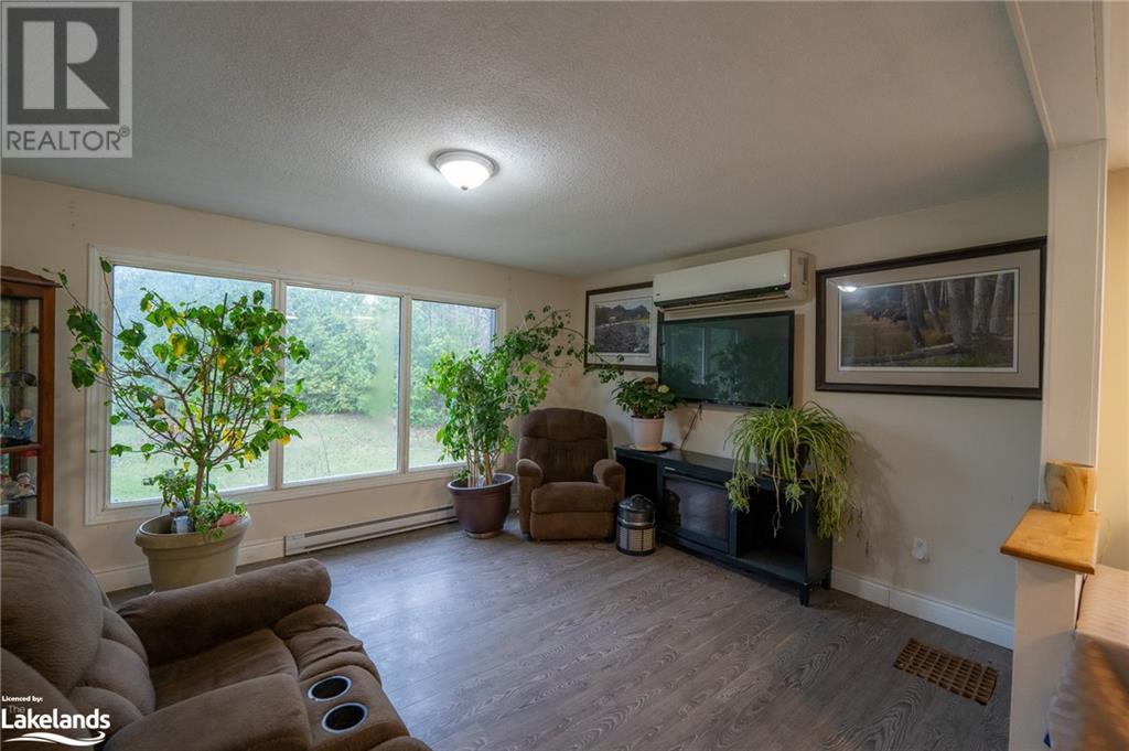 10 Cockburn Street, Norland, Ontario  K0M 2L0 - Photo 8 - 40590983
