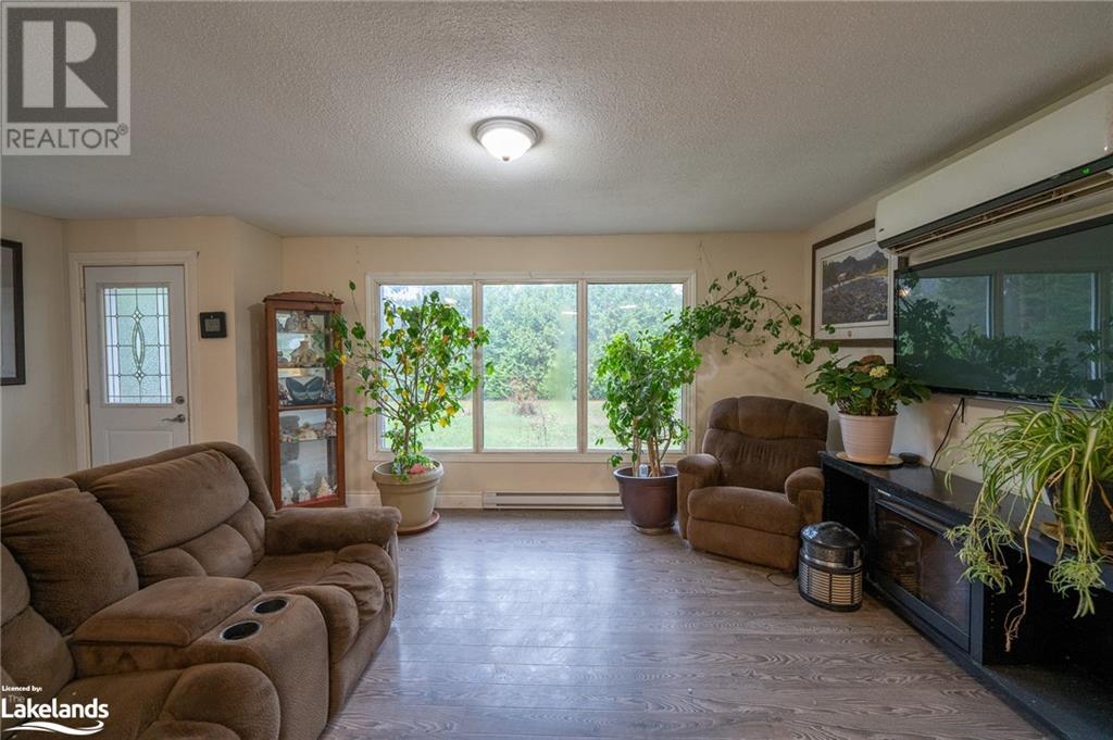 10 Cockburn Street, Norland, Ontario  K0M 2L0 - Photo 9 - 40590983