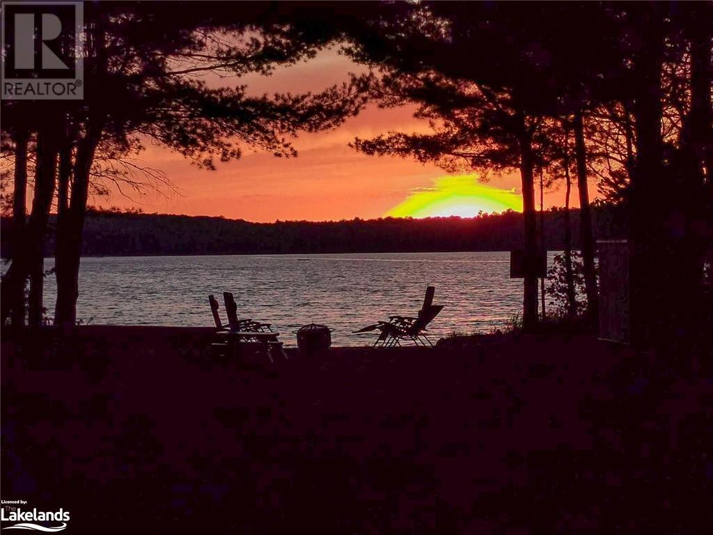 1095 Peter Road, Bracebridge, Ontario  P1L 1X3 - Photo 1 - 40591708