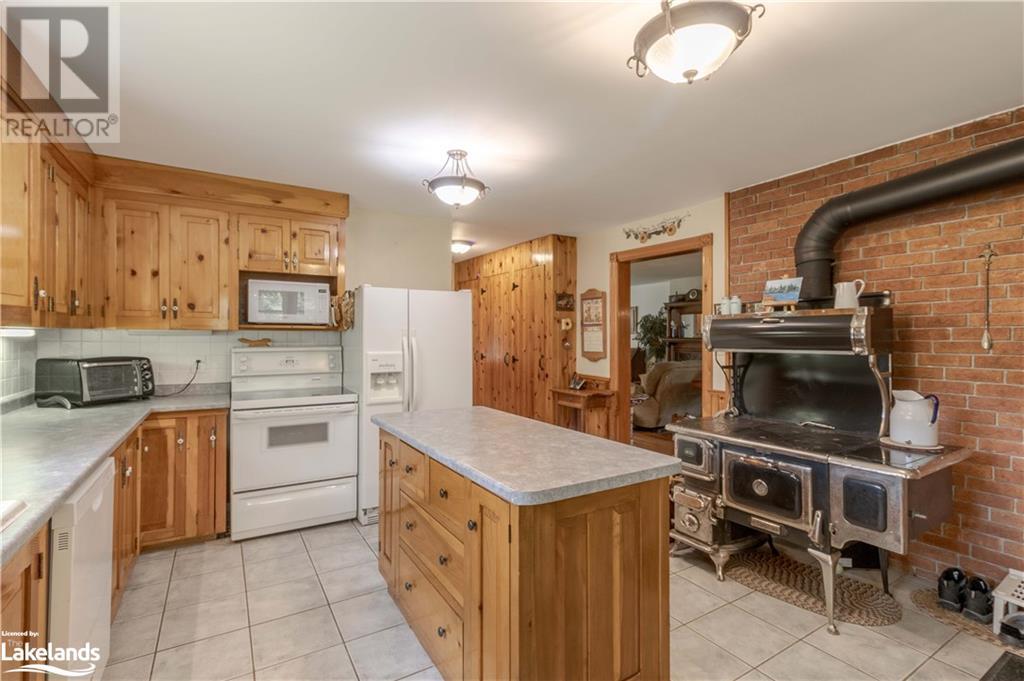 1527 Tom Bolton Road, Minden, Ontario  K0M 2K0 - Photo 14 - 40591656