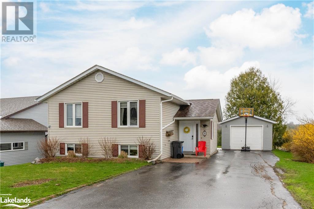 9 Keall Crescent, Bracebridge, Ontario  P1L 1Y4 - Photo 10 - 40591636