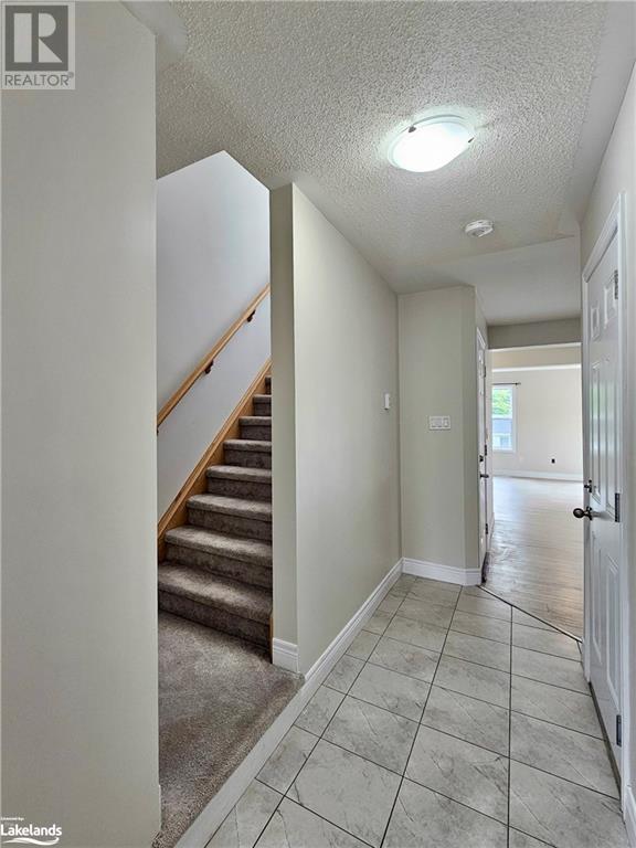 44 Nicole Park Court, Bracebridge, Ontario  P1L 0C8 - Photo 7 - 40590772