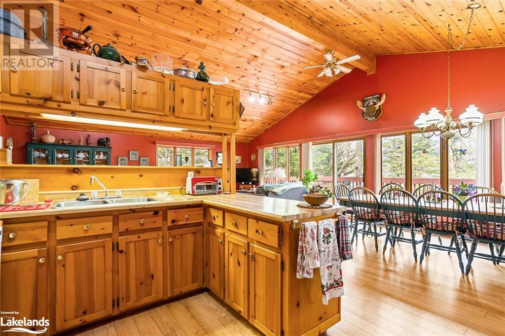 1007 Red Squirrel Trail, Algonquin Highlands, Ontario  K0M 1S0 - Photo 11 - 40591422