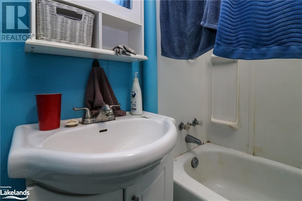 19 4th Line, Collingwood, Ontario  L9Y 0X2 - Photo 27 - 40586276