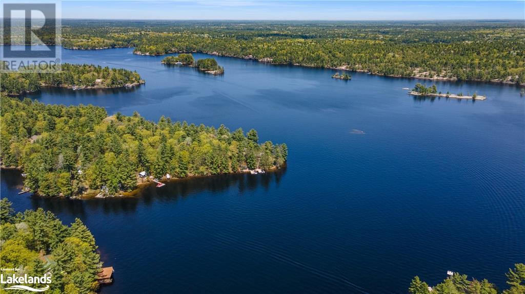 8262 Go Home Lake Shr, Georgian Bay Twp, Ontario  P0C 1H0 - Photo 45 - 40589320