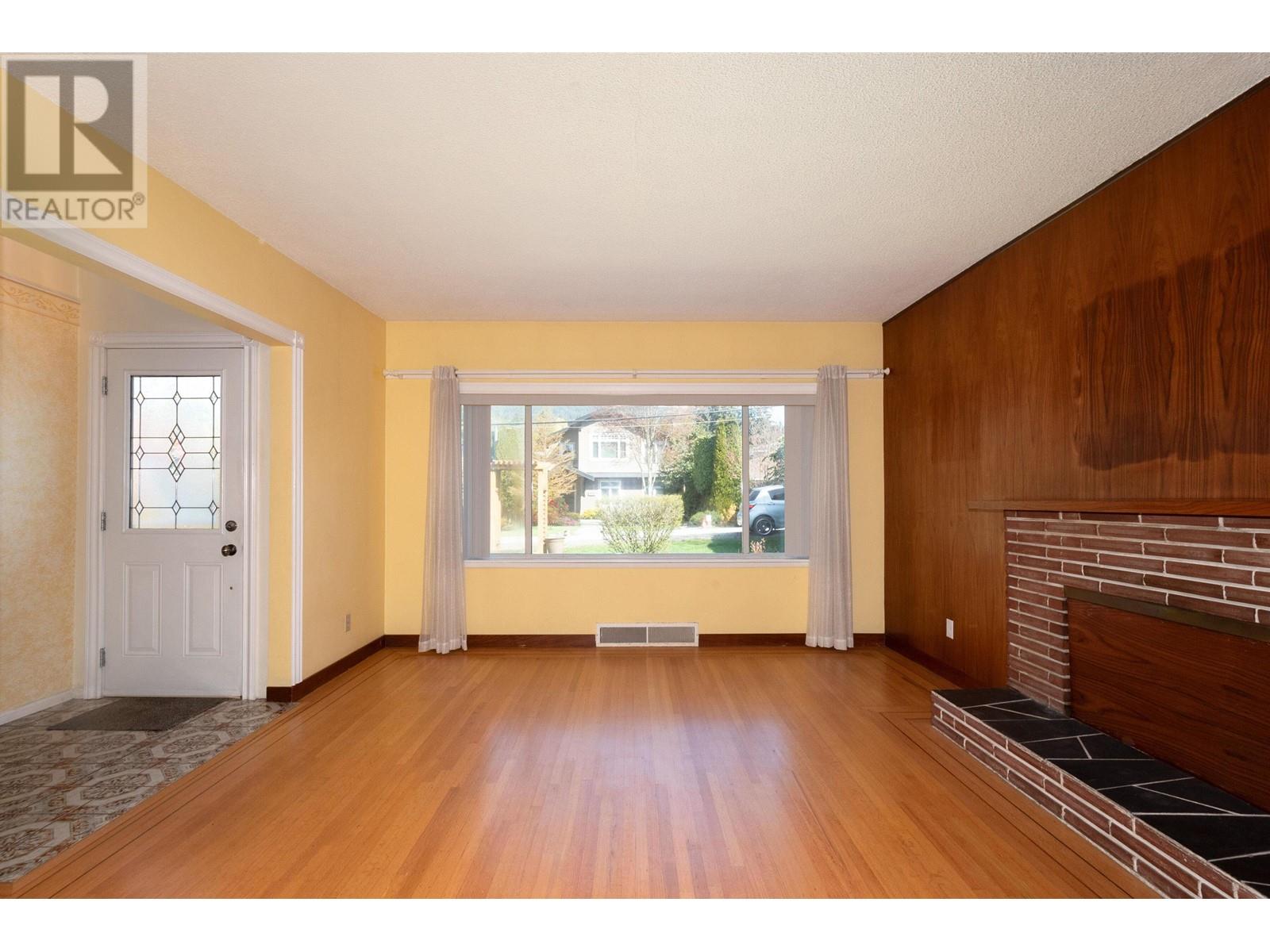 1070 Jefferson Avenue, West Vancouver, British Columbia  V7T 2A5 - Photo 11 - R2884675