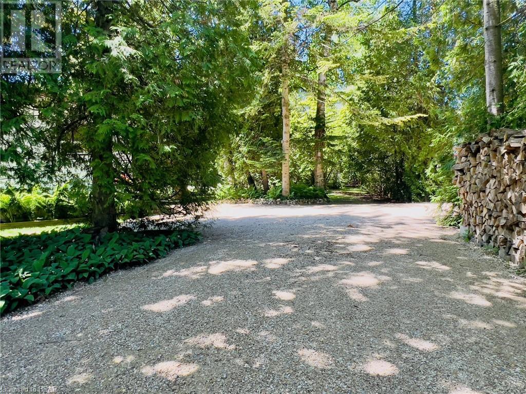 551 Attawandaron Road, Point Clark, Ontario  N2Z 2X3 - Photo 17 - 40590520