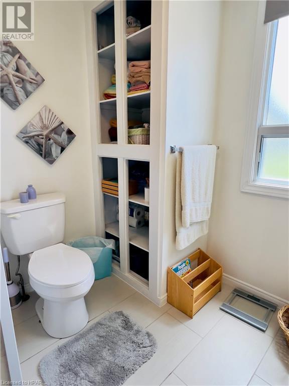 551 Attawandaron Road, Point Clark, Ontario  N2Z 2X3 - Photo 42 - 40590520