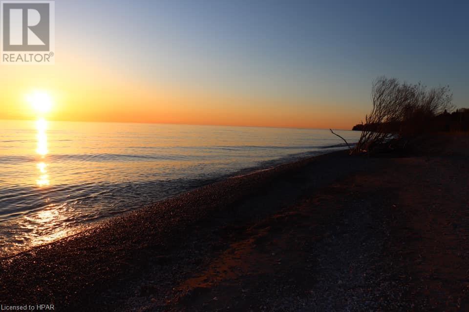 551 Attawandaron Road, Point Clark, Ontario  N2Z 2X3 - Photo 8 - 40590520