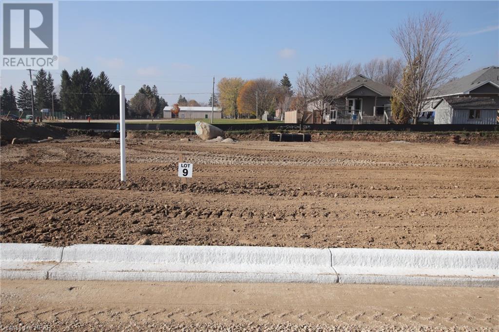 792 Bryans Drive, Brussels, Ontario  N0G 1H0 - Photo 1 - 40312351