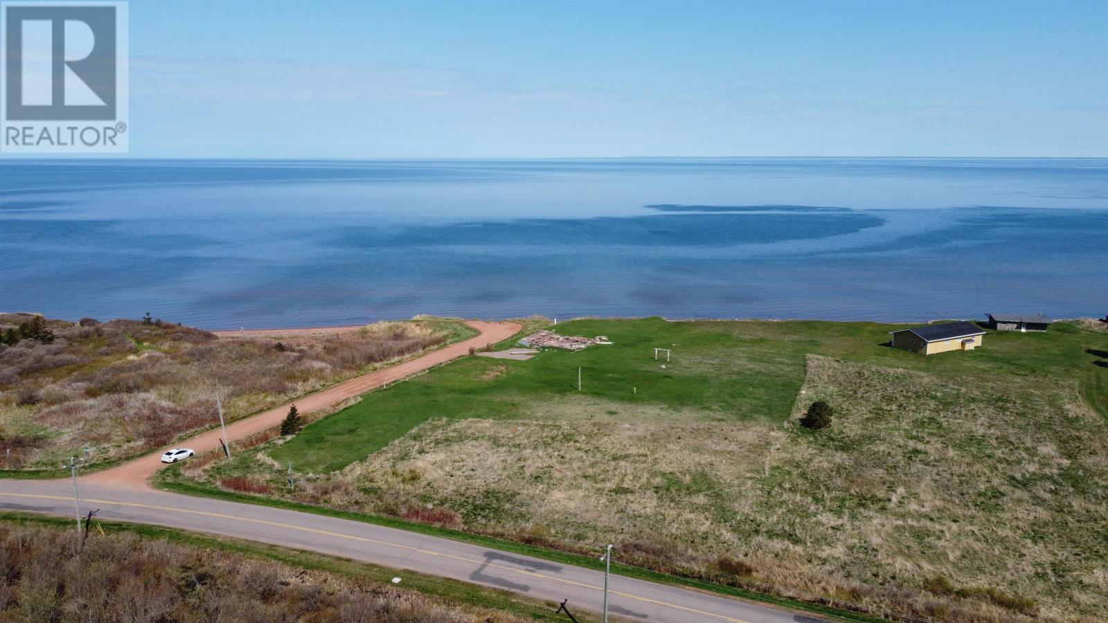 12 Shore Road, Maximeville, Prince Edward Island  C0B 2E0 - Photo 2 - 202411032